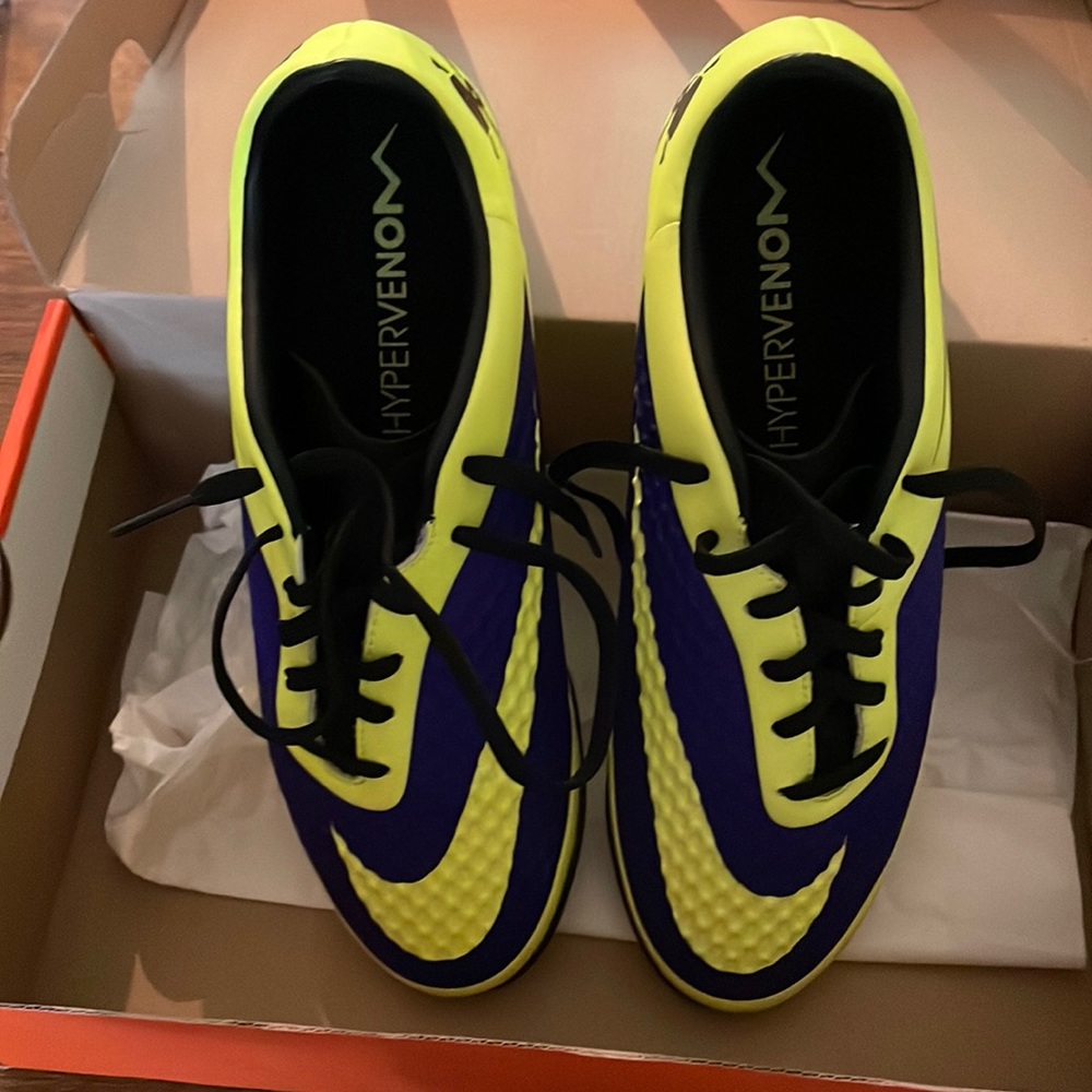 Nike indoor soccer shoe